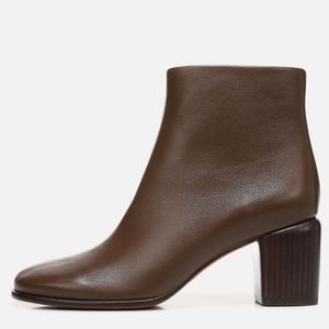 Vince Maggie Leather Boot- Brown (6.5)